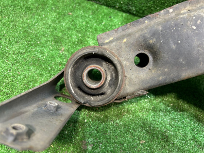 Travesaño trasero SUBARU LEGACY OEM 20152AE000 BHE BH9 BH5 BE5 BE9 BEE 2000 EJ206 AT