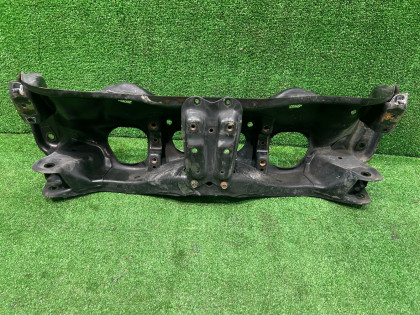 Travesaño delantero SUBARU LEGACY OEM 20100AC021 BE5 BH5 2000 EJ206 AT