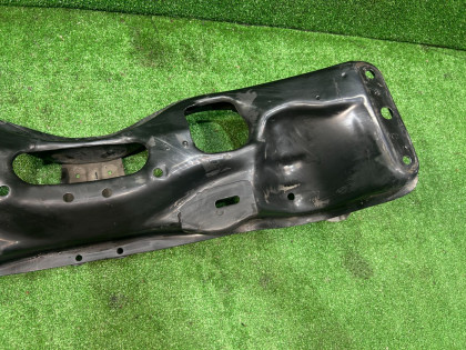 Travesaño delantero SUBARU LEGACY OEM 20100AC021 BE5 BH5 2000 EJ206 AT