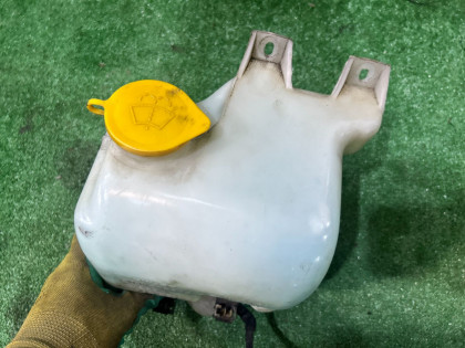 ウォッシャータンク SUBARU LEGACY OEM 86610AE010 BHE BH9 BH5 BE5 BE9 BEE 2000 EJ206 AT