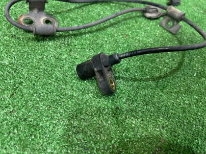 Sensor ABS dianteiro direito SUBARU LEGACY OEM 27540AE000 BE5 2000 EJ206 AT