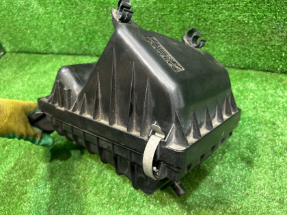 Air filter housing SUBARU LEGACY OEM 46053AC060 46053AC050 46023FC010 46040AE020 BE5 2000 EJ206 AT