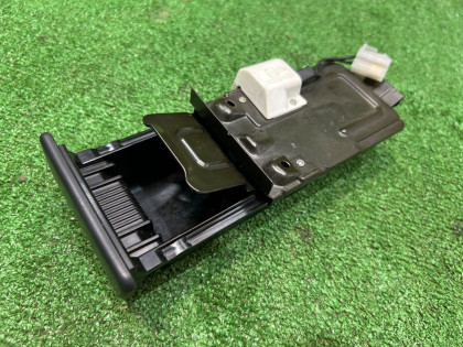 Cinzeiro SUBARU LEGACY OEM 66160AE000 BE5 2000 silver 792