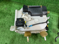 Heater unit SUBARU LEGACY OEM 72110AE000 BHE BH9 BH5 BE5 BE9 BEE 2000 EJ206 AT