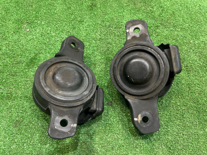 ยางแท่นเครื่อง 41022AE000 41022AE010 SUBARU LEGACY