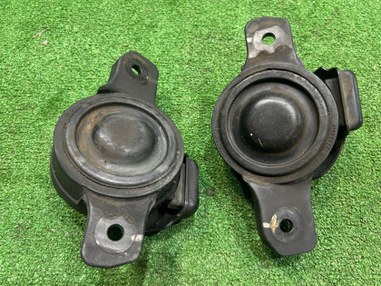 ยางแท่นเครื่อง SUBARU LEGACY OEM 41022AE000 41022AE010 BE5 BH5 2000 EJ206 AT