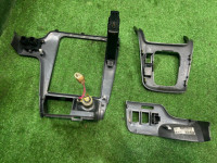 Рамка магнитофона комплект мрамор SUBARU LEGACY OEM 66060AE110 66150AE080 66050AE040 BE5 2000 silver 792