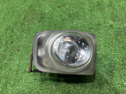 Faro antiniebla derecho Koito 114-20580 R 84501AE020 SUBARU LEGACY