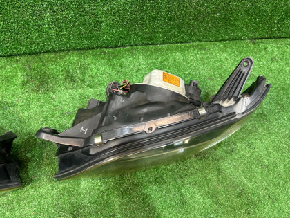 ไฟหน้า Ксенон SUBARU LEGACY OEM 84001AE280 84001AE290 BHE BH9 BH5 BE5 BE9 BEE 2000