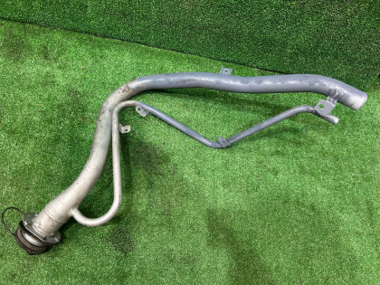 フューエルフィラーネック SUBARU LEGACY OEM 42066AE000 BE5 2000 silver 792
