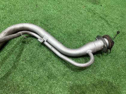 フューエルフィラーネック SUBARU LEGACY OEM 42066AE000 BE5 2000 silver 792