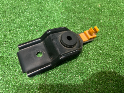คลิปยึดก้านค้ำฝากระโปรง SUBARU LEGACY OEM 57255AE010 BE5 2000 silver 792