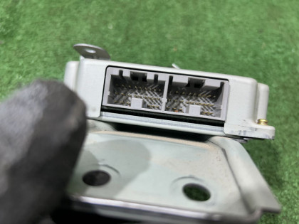 กล่องควบคุมเกียร์ SUBARU OUTBACK OEM 31711AG603 BPE 2004 EZ30 AT