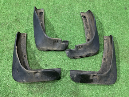 บังโคลนอ่อน SUBARU OUTBACK OEM 91112AG120 91112AG130 BPE 2004 GOLD 39J