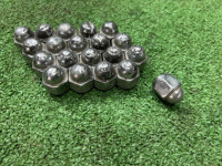 น็อตล้อ SUBARU OUTBACK OEM 623006021 BPE 2004