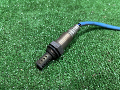 Oxygen sensor (lambda) №3 SUBARU OUTBACK OEM 22690AA570 BPE 2004 EZ30 AT