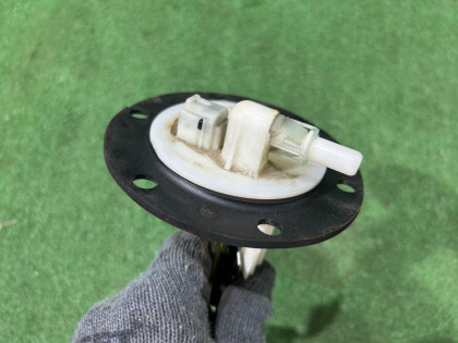 Fuel level sensor SUBARU OUTBACK OEM 42081AG000 BPE 2004 EZ30 AT