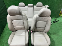Комплект сидений кожа SUBARU OUTBACK OEM 64010AG221WA 64010AG231WA 64221AG120WA 64231AG130WA BPE 2004 GOLD 39J