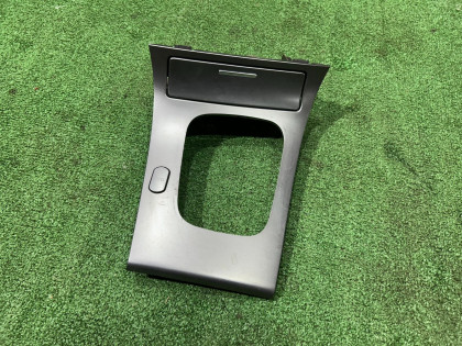 Consola do seletor automático пепельница 92121AG060 SUBARU OUTBACK