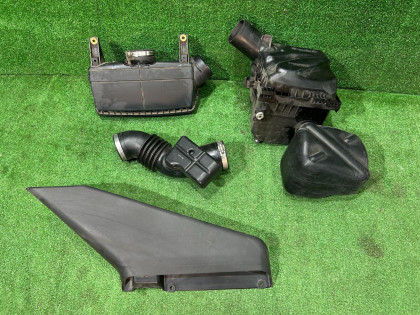 空滤壳 Свап SUBARU OUTBACK OEM 46043AG020 46052AG050 14435AA100 14457AA380 BPE 2004 EZ30 AT