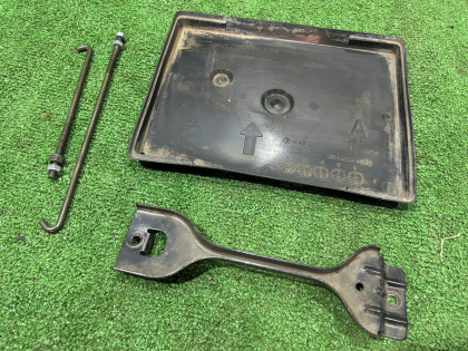 Suporte da bateria SUBARU OUTBACK OEM 82122AG000 82161AG010 82161AG000 BPE 2004