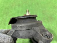 エンジンマウント SUBARU OUTBACK OEM 41022AG020 41022AG030 BPE 2004 EZ30 AT