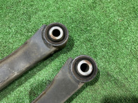 Braços de suspensão traseiros SUBARU OUTBACK OEM 20250AE030 20250AE050 20250AE010 20250AE000 BPE 2004 EZ30 AT