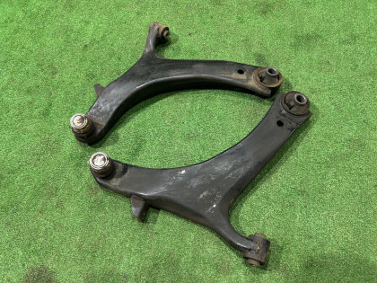 ปีกนกหน้า 20202AG001 20202AG011 SUBARU OUTBACK