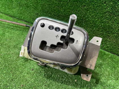 Automatic gear selector SUBARU OUTBACK OEM 35111AG000 35150AG010 BPE 2004
