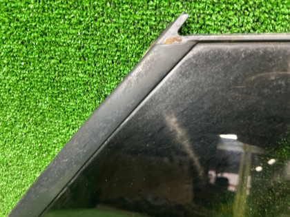 Right rear quarter glass SUBARU OUTBACK OEM 65210AG040 BPE 2004