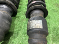 Amortiguadores SUBARU OUTBACK OEM 20310AG040 20310AG050 20365AG020 BPE 2004 EZ30 AT