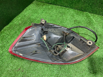 Farolim traseiro esquerdo SUBARU OUTBACK OEM 84201AG010 BPE 2004