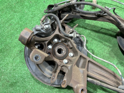 后轮毂 SUBARU OUTBACK OEM 28473AG000 26700AG000 26692AG020 26692AG030 BPE 2004 EZ30 AT