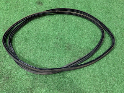 Borracha da bagageira SUBARU OUTBACK OEM 63516AG000 BPE 2004 GOLD 39J