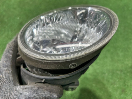 右フォグランプ 114-20759 R SUBARU OUTBACK OEM 84501AG020 BPE 2004