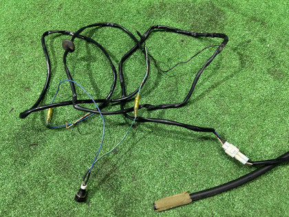 天线 В бампер SUBARU OUTBACK OEM H4417AE040 BPE 2004