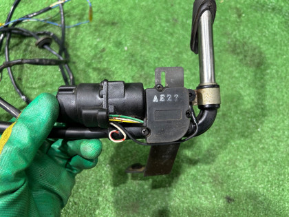 天线 В бампер SUBARU OUTBACK OEM H4417AE040 BPE 2004