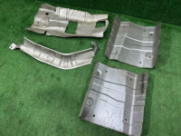 Тепловые экраны глушителя 42054AG000 59024AG061 59024AG071 SUBARU OUTBACK