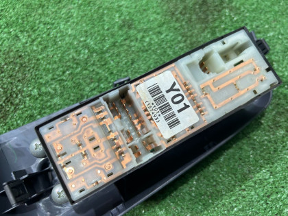 车窗控制模块 SUBARU EXIGA OEM 83071YC010 YA5 2007 EJ205 AT