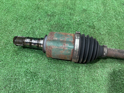 Palier delantero SUBARU EXIGA OEM 28321SC000 YA5 2007 EJ205 AT