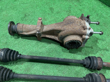 Diferencial G/R=3.083 с приводами SUBARU EXIGA OEM 38300AC290 YA5 2007 EJ205 AT