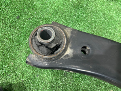 Рычаги передние SUBARU EXIGA OEM 20202SC00020202SC010 YA5 2007 EJ205 AT