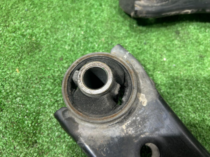 Рычаги передние SUBARU EXIGA OEM 20202SC00020202SC010 YA5 2007 EJ205 AT