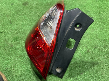 Farolim traseiro esquerdo SUBARU EXIGA OEM 84912YC030 YA5 2008