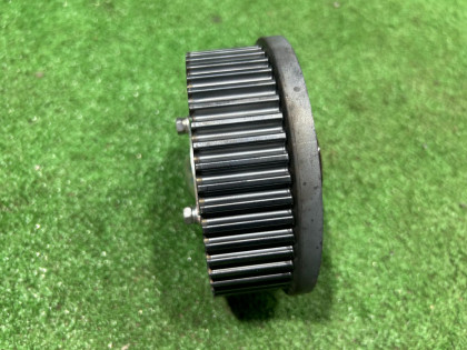 พูลเลย์เพลาลูกเบี้ยวไอดีซ้าย SUBARU EXIGA OEM 13322AA001 YA5 2008 EJ205 AT