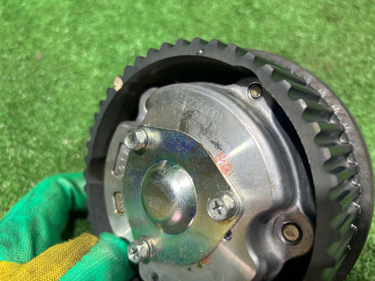 พูลเลย์เพลาลูกเบี้ยวไอดีซ้าย SUBARU EXIGA OEM 13322AA001 YA5 2008 EJ205 AT