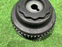 พูลเลย์เพลาลูกเบี้ยวไอเสียขวา SUBARU EXIGA OEM 13049AA041 YA5 2008 EJ205 AT