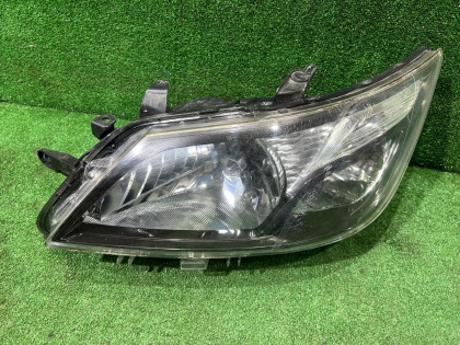 ไฟหน้าซ้าย ксенон 84001YC030 SUBARU EXIGA