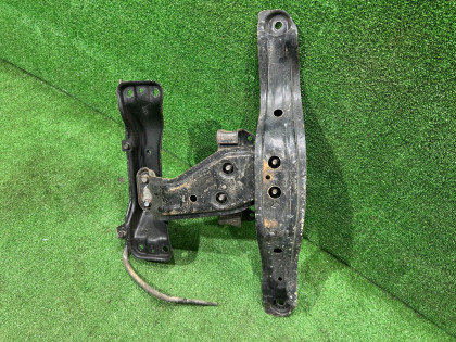 MTクロスメンバー SUBARU LEGACY OEM 41021AC170 41022AA180 BG5 1997 EJ20R MT5