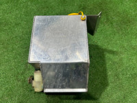 玻璃水壶 он же маслоуловитель SUBARU LEGACY OEM 86610FC000 BG5 1997 EJ20R MT5